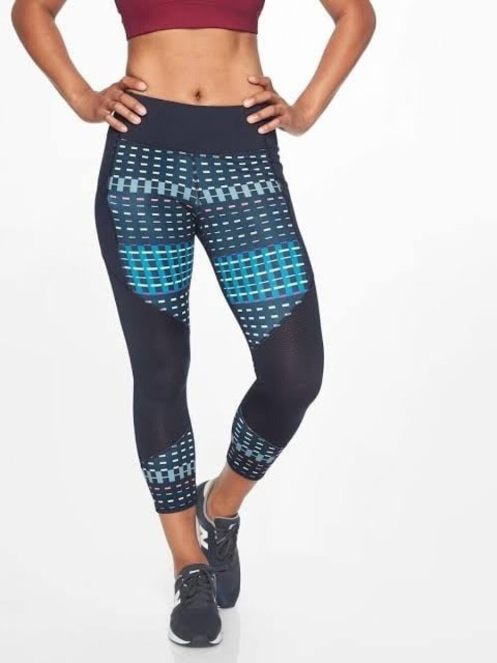 Athleta Blue Timeless Contender Capri Yoga Pant #210137 Pocket Legging Small
